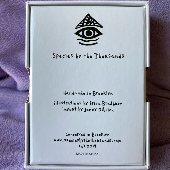 Species by the Thousands Crystal Oracle Deck - Picture 2 of 3